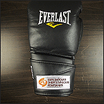 Боксерские перчатки с логотипом ЕЭК