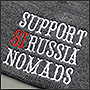Варежки вышивка на вязаном полотне надписи Support 81 Russia Nomads