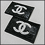 Вышивка пайетками логотипа Шанель