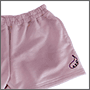 Вышивка на розовых шортах